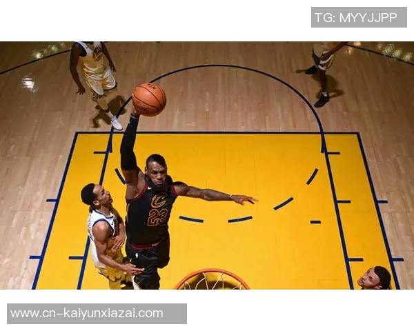 詹姆斯全勤冲击最佳阵容的决心让我毫不意外的背后故事